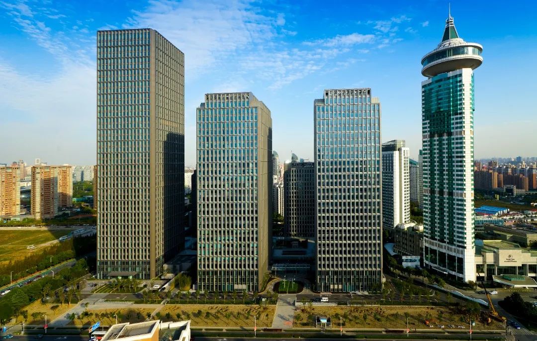 城芯汇聚，商务集群——陆家嘴世纪金融广场热租中